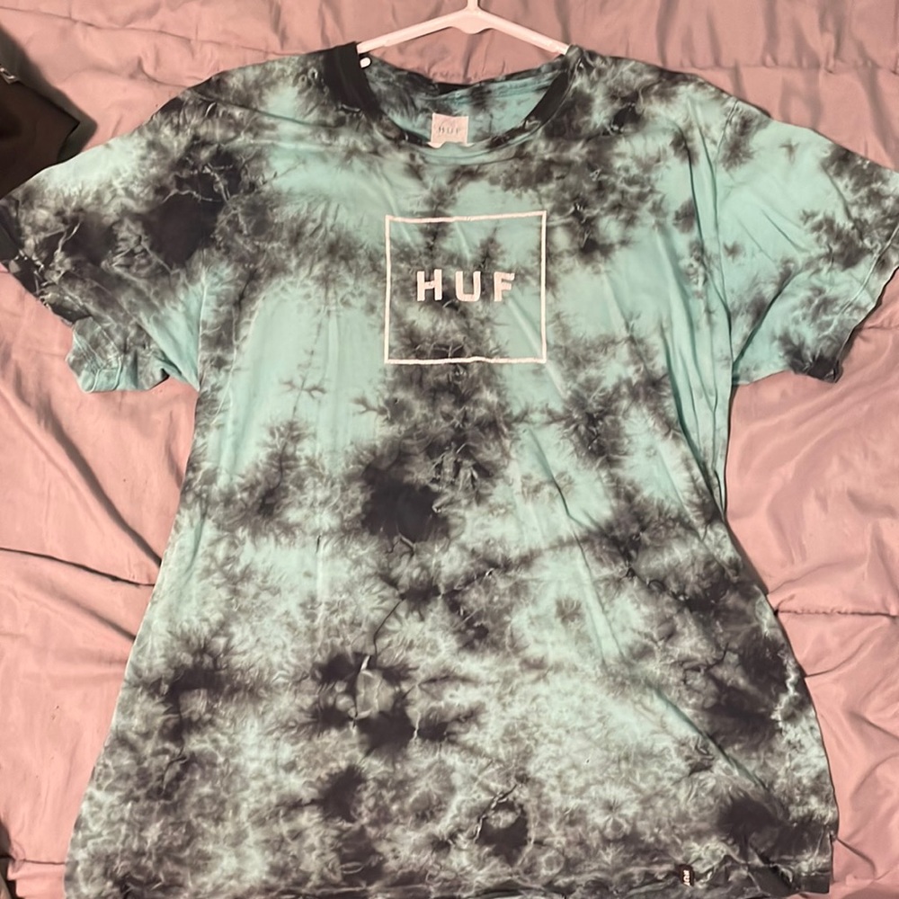 Huf tee